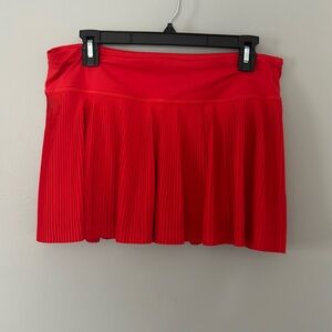 Lululemon skirt size 8